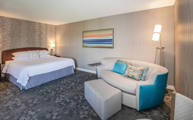 Courtyard by Marriott Oakland Airport