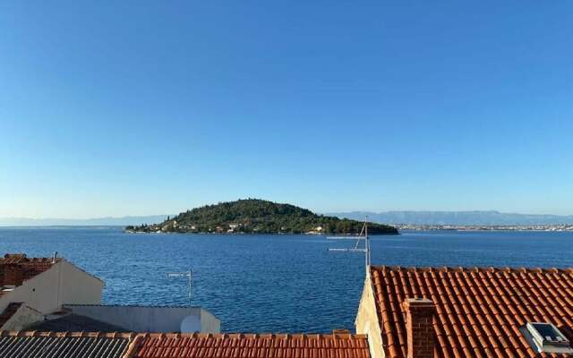 House Roko and Karla