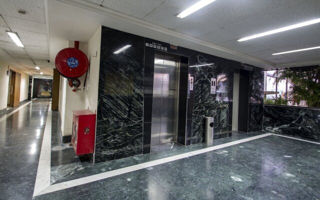 OYO 9303 Celebrity Skyhy Rooms