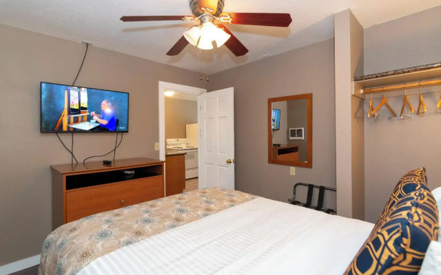 Nordic Inn and Suites