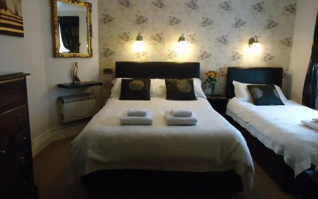 The Linroy Bed and Breakfast Skegenss