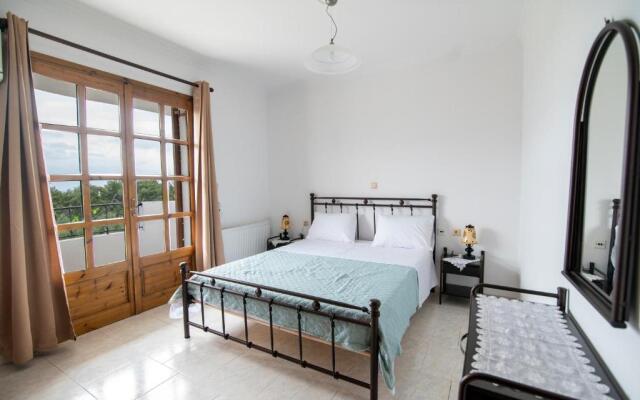 Uliveto 3bd Rustic House