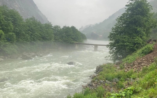 Karadeniz Suit