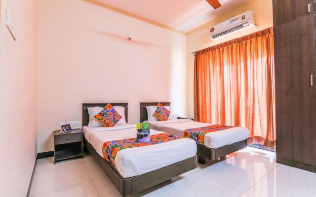 FabHotel Haku Residency