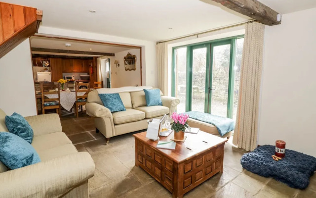 Five Mile House Barn