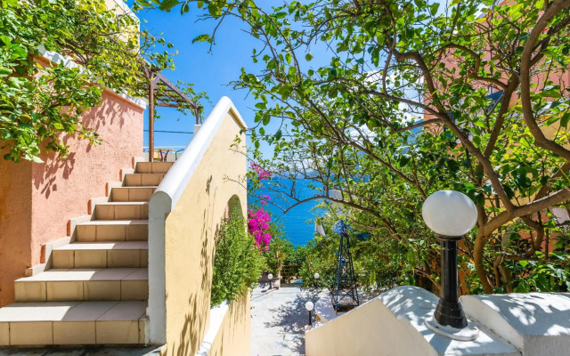 Ormos Atalia Aparthotel