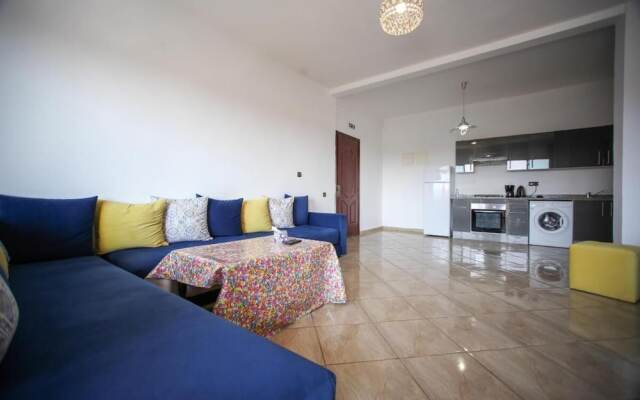 Very Nice Apartment With Pool and Garden