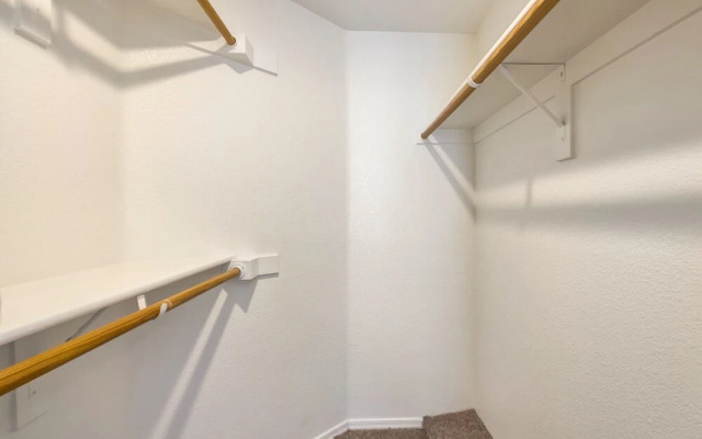 CozySuites at Kierland Commons