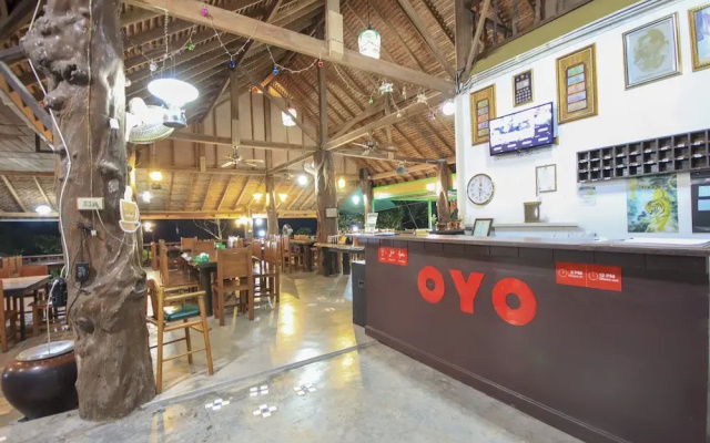 OYO 75353 Loy Chalet Resort