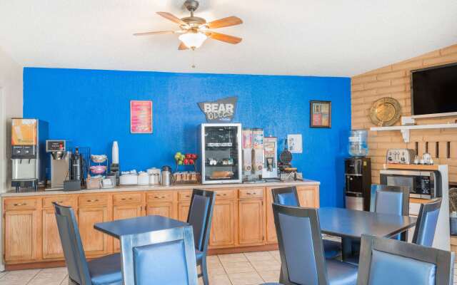 Travelodge by Wyndham Ruidoso