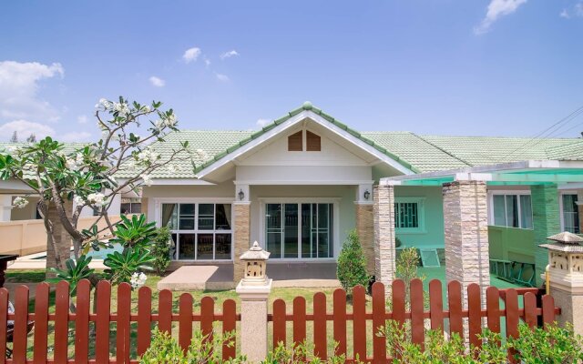 Baan So Nice Party Pool Villa