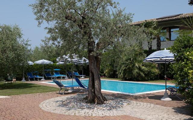 RESIDENCE ALLEGRA - Regarda Travel