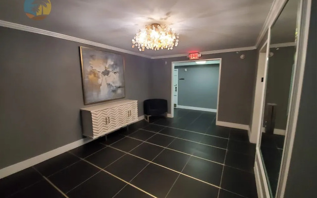 Alexander 1404 2 Bedroom Apts by RedAwning