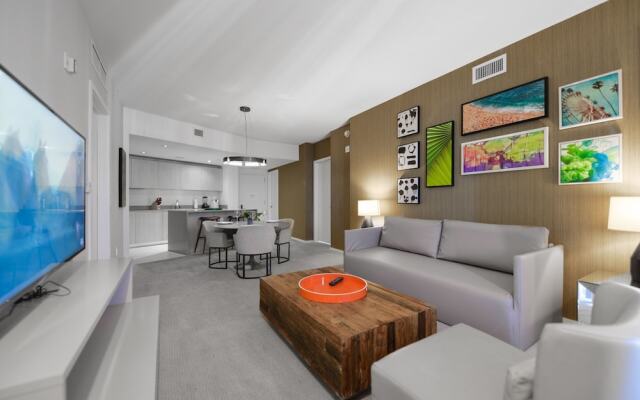 Luxury 2Br Condo At Hyde Beach