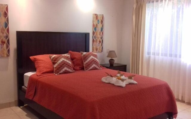 Casa del Sol -Villas Catalinas