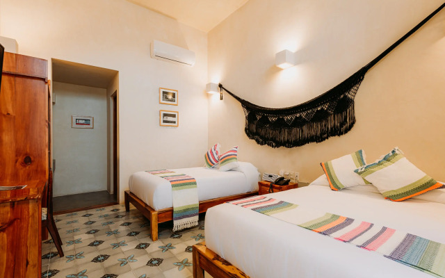 Waye Valladolid Centro – Sustainable, Authentic Experiences & Pet Friendly Boutique Hotel