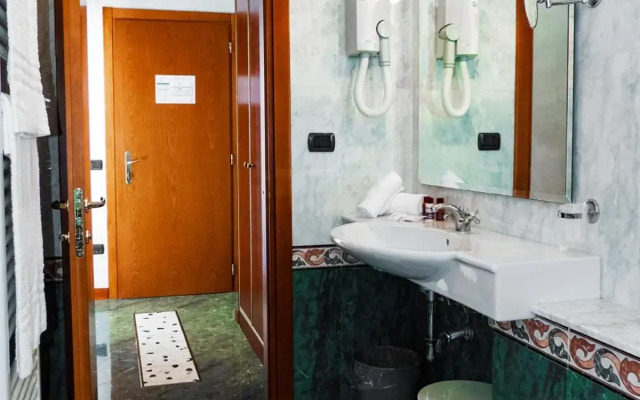 Hotel Astoria