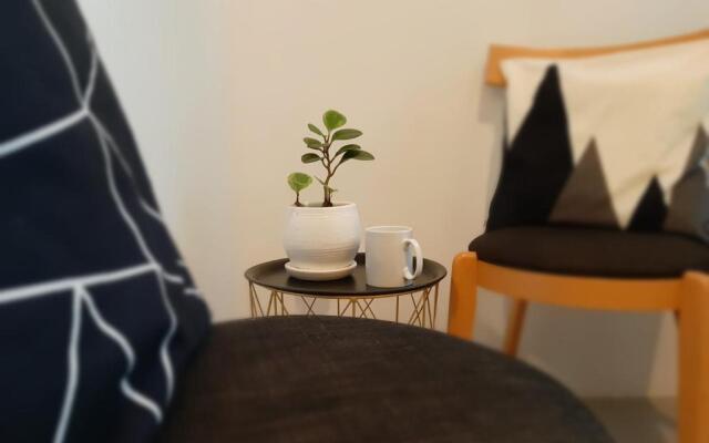 Mireya's 1BR Condo at Goshen Towers - Session Road