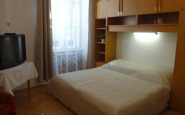 M Apartment