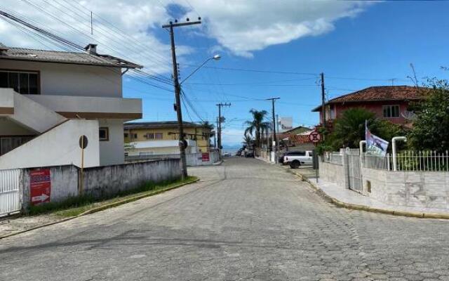 Casa Veraneio em Zimbros - Bombinhas