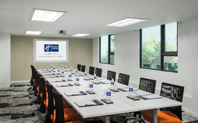 Holiday Inn Express Kota Kinabalu City Centre by IHG