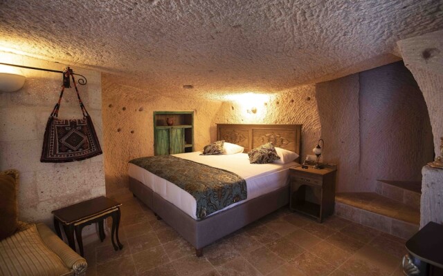 Cappadocia Fairy Chimneys Selfie Cave Hotels - Special Class