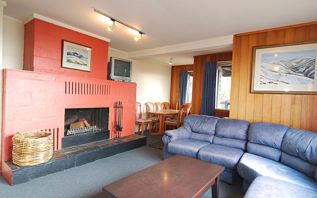 Hotham 1750 11