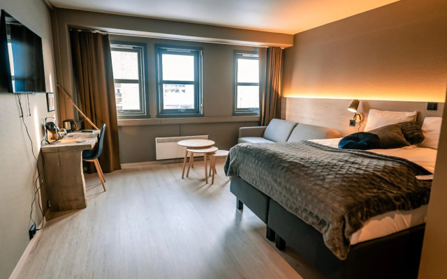 Canyon Hotell