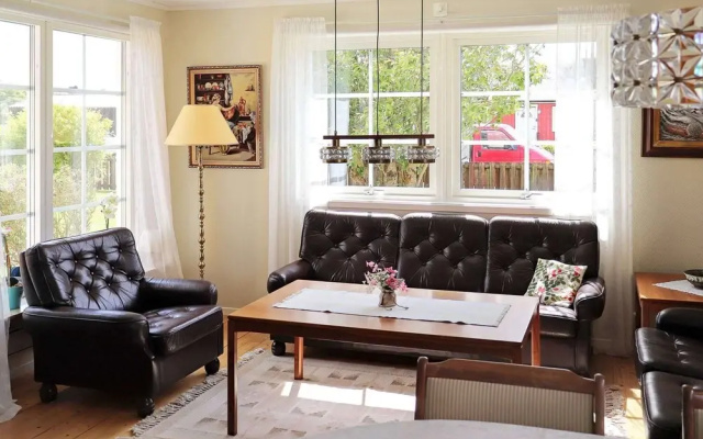 4 Person Holiday Home in Tvaaker