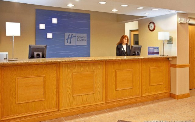 Holiday Inn Express & Suites Elkhart, an IHG Hotel