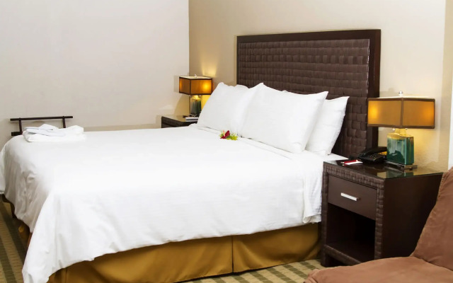 Rincón del Valle Hotel & Suites