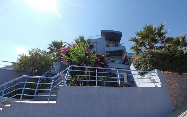 Villa Afrodite PRIVATE POOL On The Roof Sea View