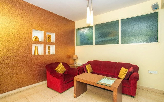 OYO 18923 Mel's Regency