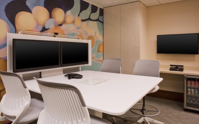 The Westin Houston, Memorial City