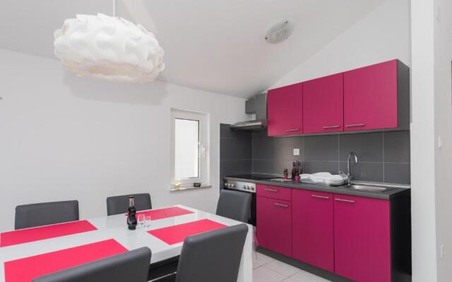 Apartments Atlas Grubišić