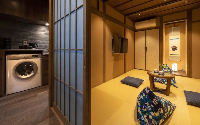 Kagabi Machiya House