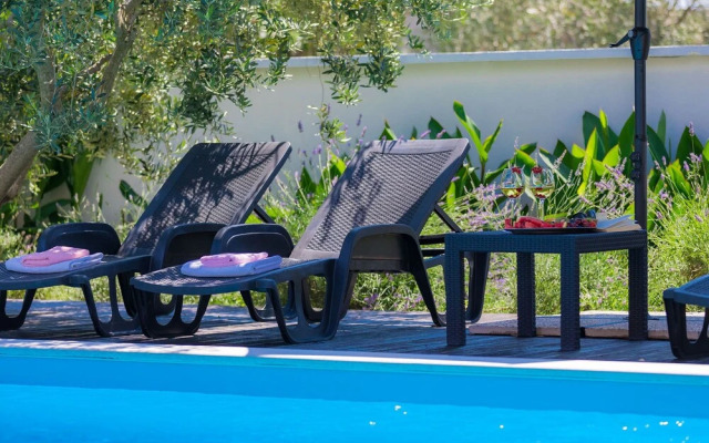 Neja Mar ana in Mar ana