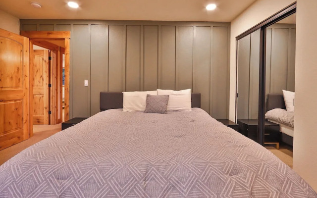 The Elevator House Sleeps 10!