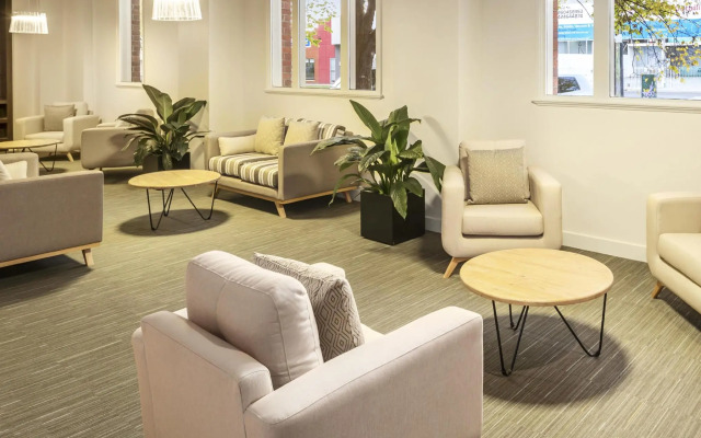 Quest Albury On Townsend