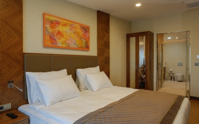 Gold Çekirge Termal Hotel