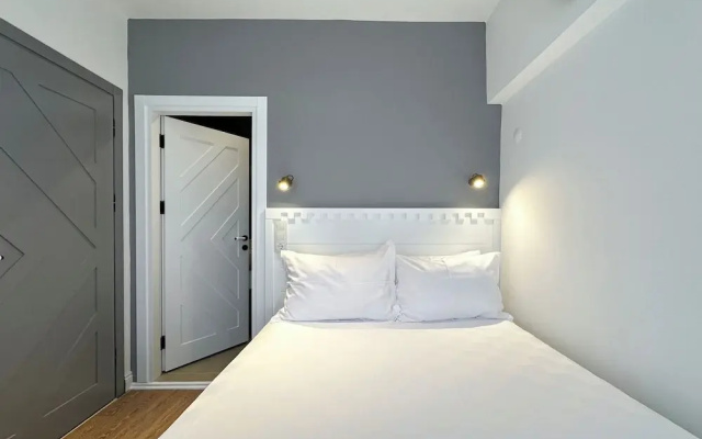 Adaloca Otel