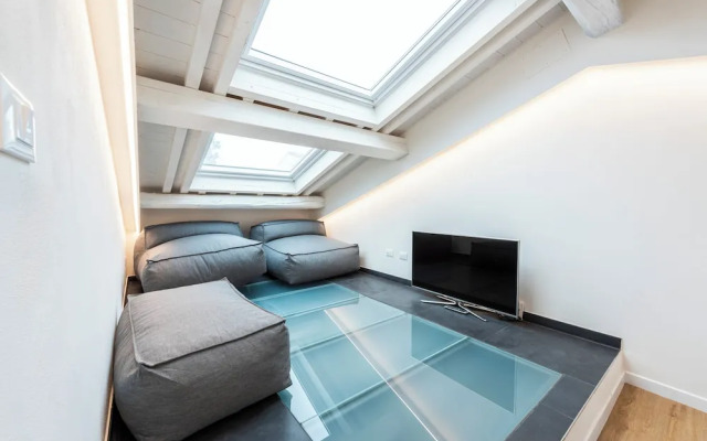 Salutati Apartments by MMega