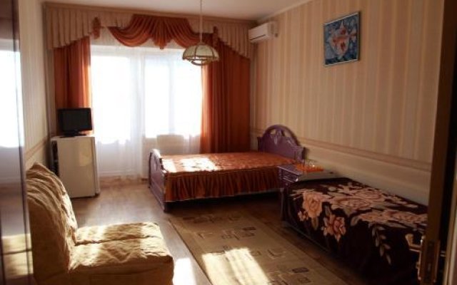 Lotos Zelyonaya Krysha Guest House