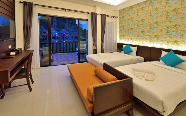 Poonsiri Resort