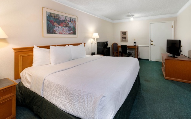 Motel 6 Phoenix, AZ - Midtown