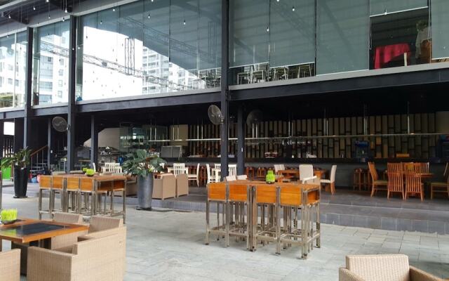 Jennifer Apartment Luxury 2BR SW Pool