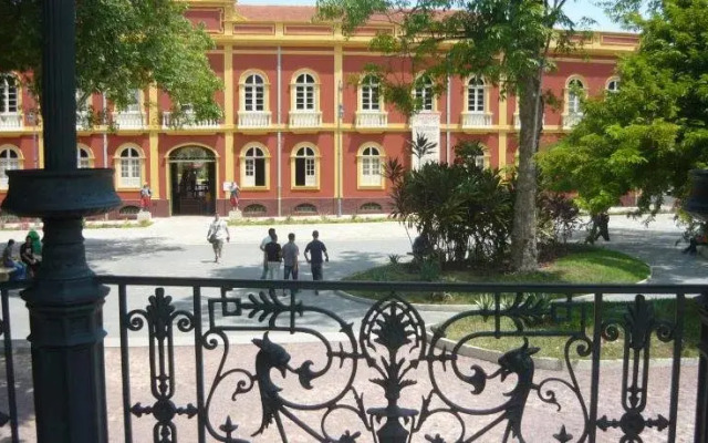 Semear Hostel