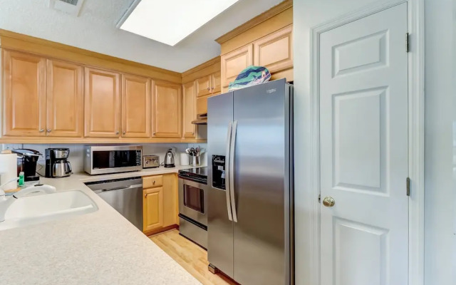 Redecorated Pet Friendly Home by RedAwning