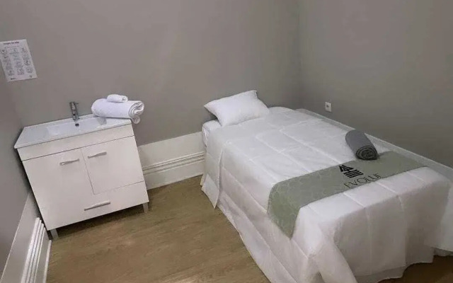 Evolue Hotel