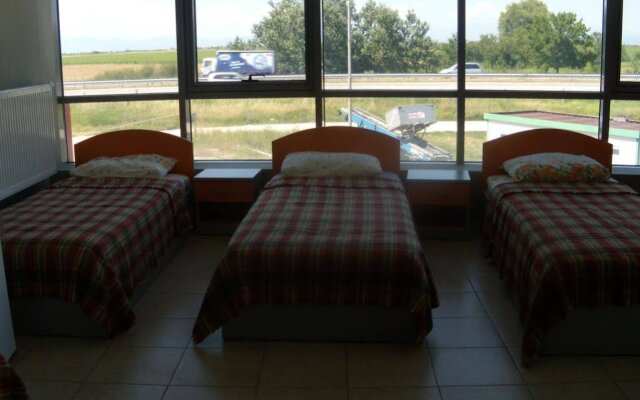 Lifto Guest Rooms
